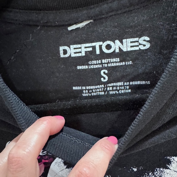 DEFTONES T Shirt - Picture 2 of 3